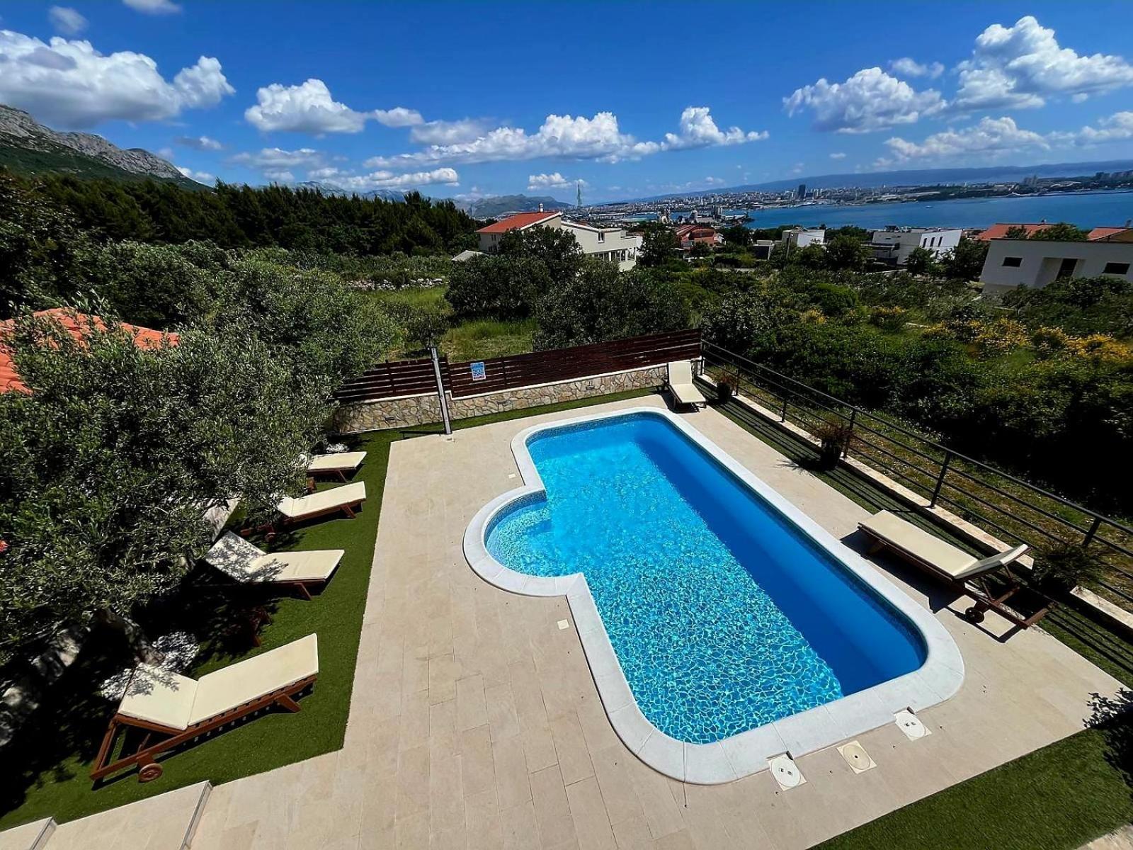 Holiday Home Magic View With Private Heated Pool Kaštela Exteriör bild